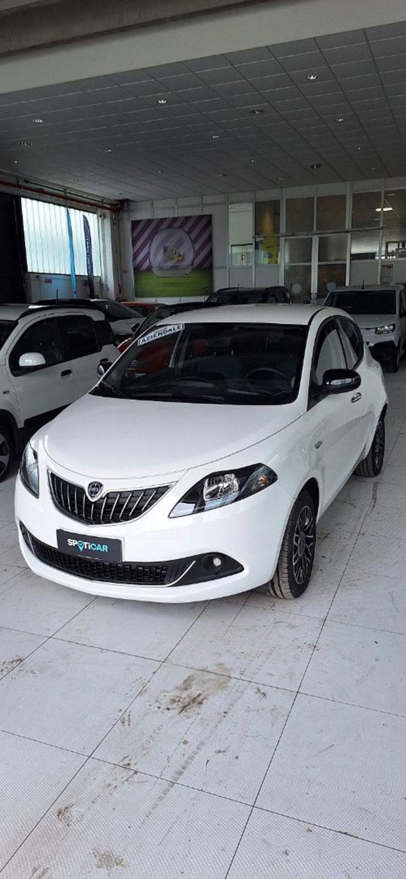 Lancia Ypsilon 1.0 FireFly 5 porte S&S Hybrid Gold Plus