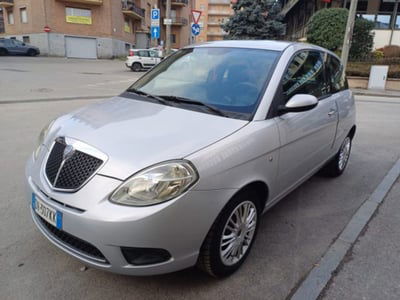 Lancia Ypsilon 1.2 Argento usata