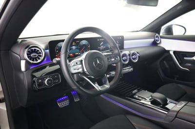 Mercedes-Benz CLA Shooting Brake 200 d Automatic 4Matic Shooting Brake Premium usata