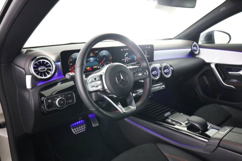 Mercedes-Benz CLA Shooting Brake 200 d Automatic 4Matic Shooting Brake Premium