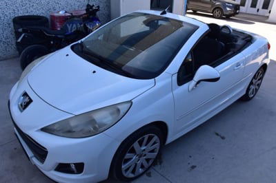 Peugeot 207 Cabrio VTi 120CV CC Sweet Years usata