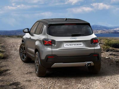 Jeep Avenger 1.2 turbo e-hybrid mhev Overland 4xe 145cv edct6 nuova