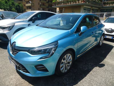 Renault Clio Full Hybrid E-Tech 140 CV 5 porte Intens usata