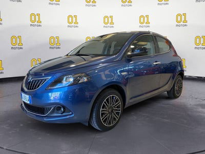 Lancia Ypsilon 1.0 FireFly 5 porte S&S Hybrid Gold Plus usata