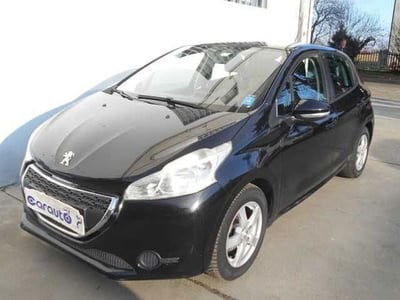 Peugeot 208 82 5 porte Active usata