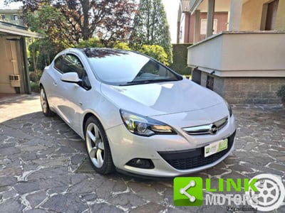 Opel Astra GTC 2.0 CDTI 165CV 3 porte aut.Cosmo S usata