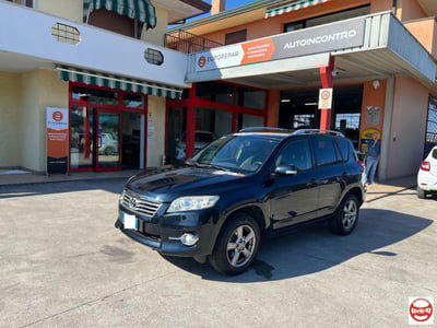 Toyota Rav4 2.2 D-4D 150 CV Lounge usata
