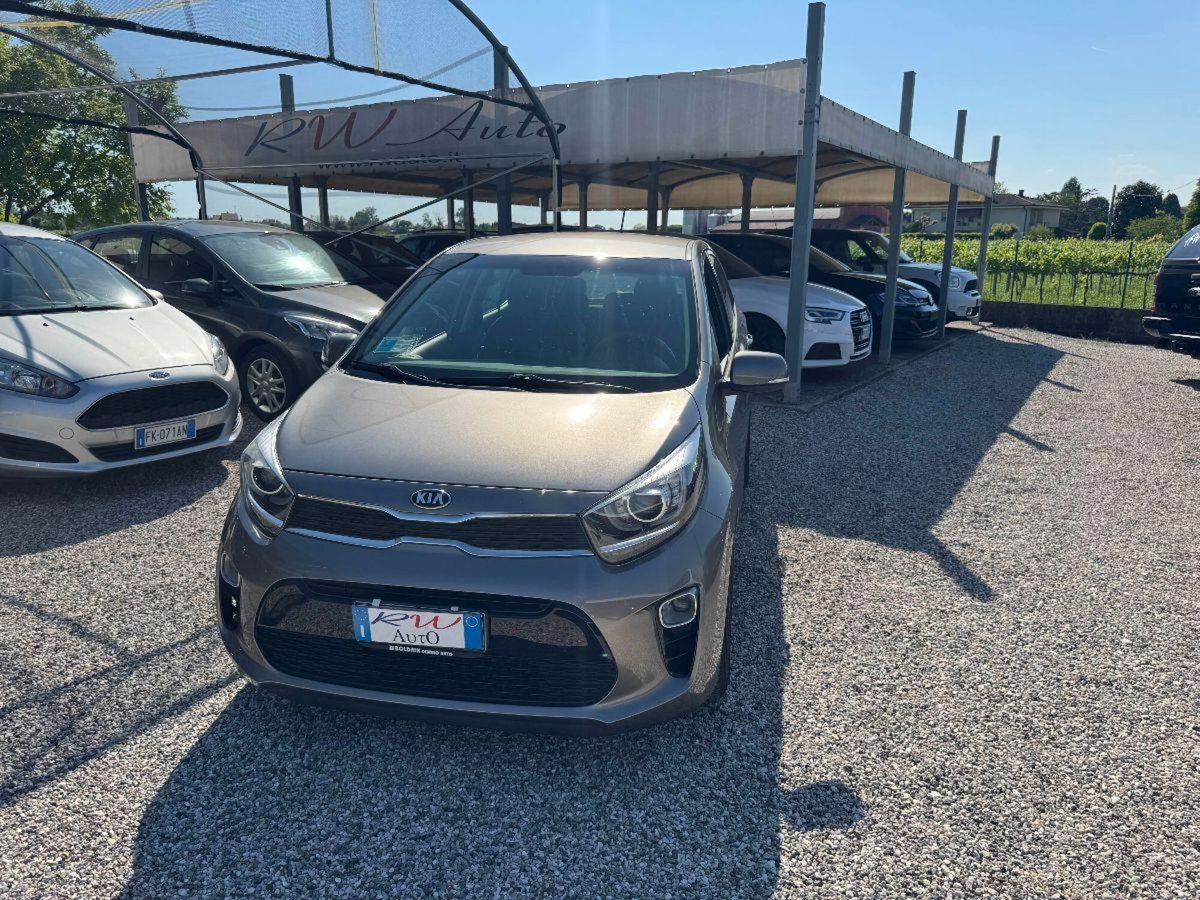 Kia Picanto 1.0 12V 5 porte Cool (2)