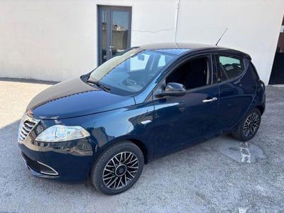 Lancia Ypsilon 1.2 69 CV 5 porte Gold usata