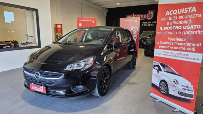 Opel Corsa 1.2 5 porte Black Edition