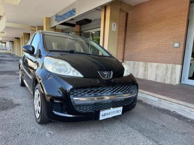 Peugeot 107 68CV 5p. Sweet Years usata