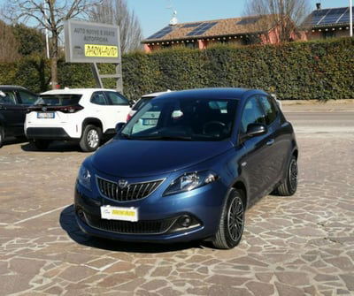 Lancia Ypsilon 1.0 FireFly 5 porte S&S Hybrid Ecochic Gold usata