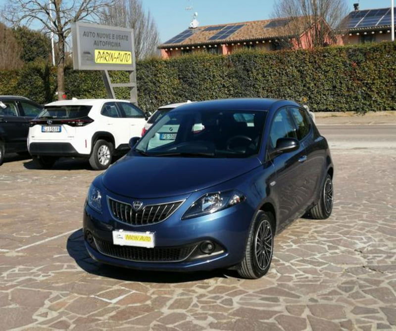 Lancia Ypsilon 1.0 FireFly 5 porte S&S Hybrid Ecochic Gold