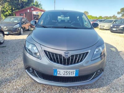 Lancia Ypsilon 1.0 FireFly 5 porte S&S Hybrid Ecochic Gold usata