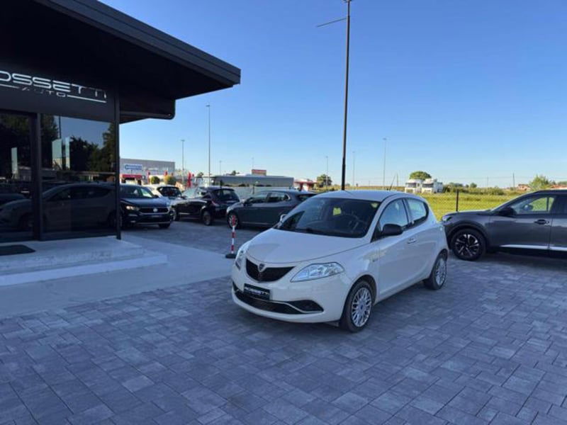 Lancia Ypsilon 1.2 69 CV 5 porte GPL Ecochic Gold