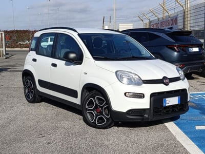 Fiat Panda 1.0 firefly hybrid s&s 70cv 5p.ti usata