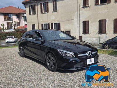 Mercedes-Benz CLA Shooting Brake 180 Sport usata