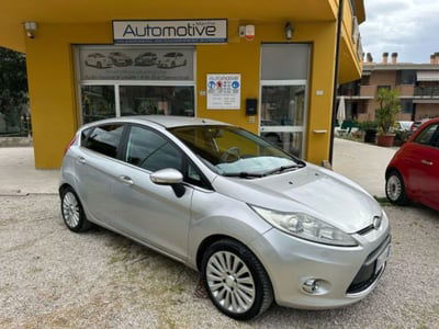 Ford Fiesta 1.4 5p. Bz.- GPL Titanium usata