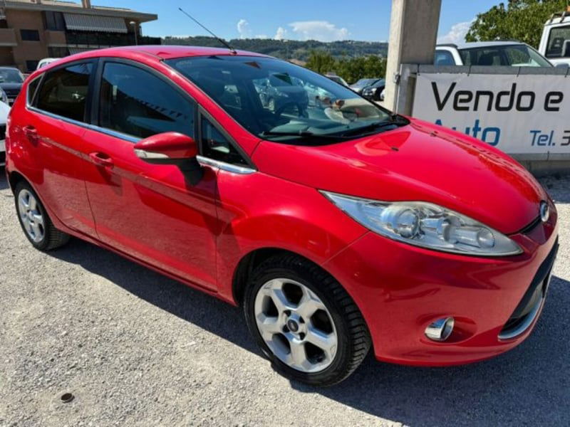 Ford Fiesta 1.4 5 porte Bz.- GPL Titanium