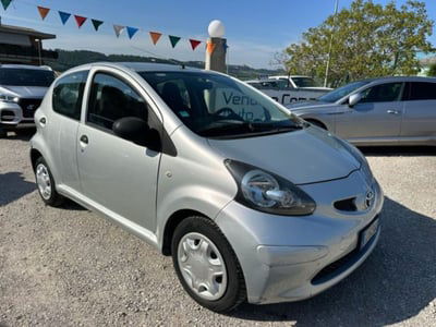 Toyota Aygo 1.0 12V VVT-i 5 porte usata
