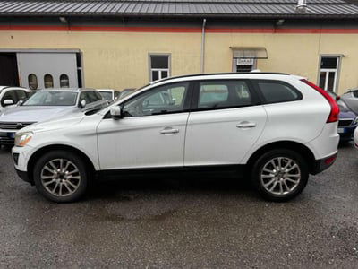 Volvo XC60 2.4 D 163 CV AWD Geartronic Momentum usata