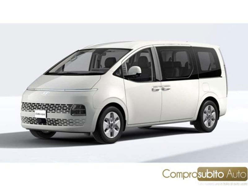 Hyundai Staria 1.6 hev 2wd auto