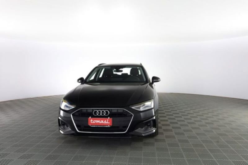 Audi A4 Avant 30 TDI/136 CV S tronic Business Advanced