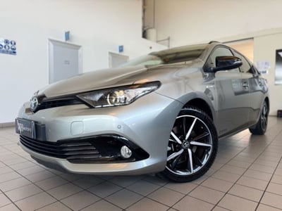 Toyota Auris Station Wagon 1.8 Hybrid Black Edition usata