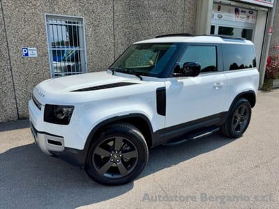Land Rover Defender 90 3.0D I6 250 CV AWD Auto HSE usata