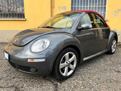 Volkswagen New Beetle Cabrio 1.6 Cabrio usata