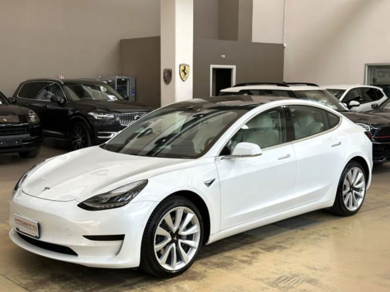 Tesla Model 3 Model 3 Standard RWD Plus