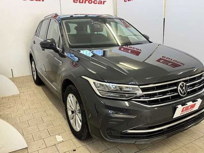 Volkswagen Tiguan 2.0 TDI 150 CV SCR DSG 4MOTION Life usata