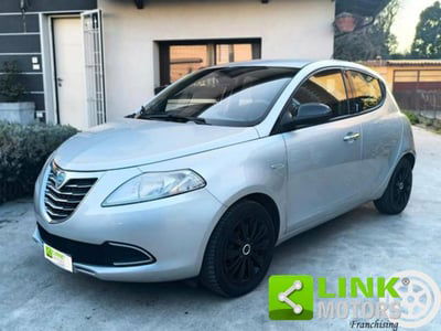 Lancia Ypsilon 1.2 69 CV 5 porte Platinum usata