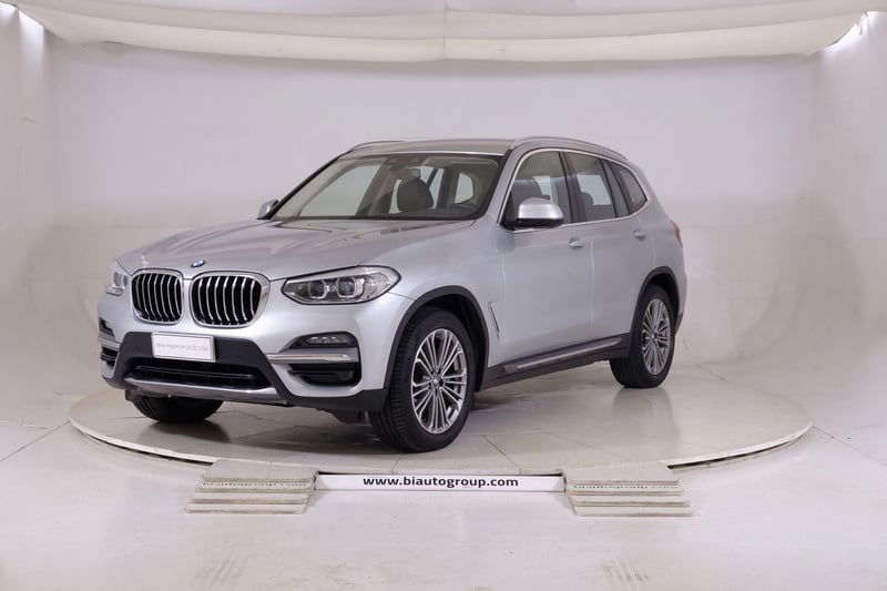 BMW X3 xdrive20d mhev 48V auto