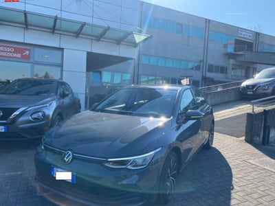 Volkswagen Golf 2.0 TDI SCR Life usata