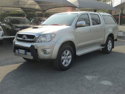 Toyota Hilux 3.0 D-4D aut.4WD 4p. Doub. Cab SR+ usato
