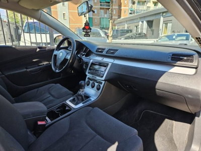 Volkswagen Passat Variant 2.0 TDI DPF Comfortline (11)