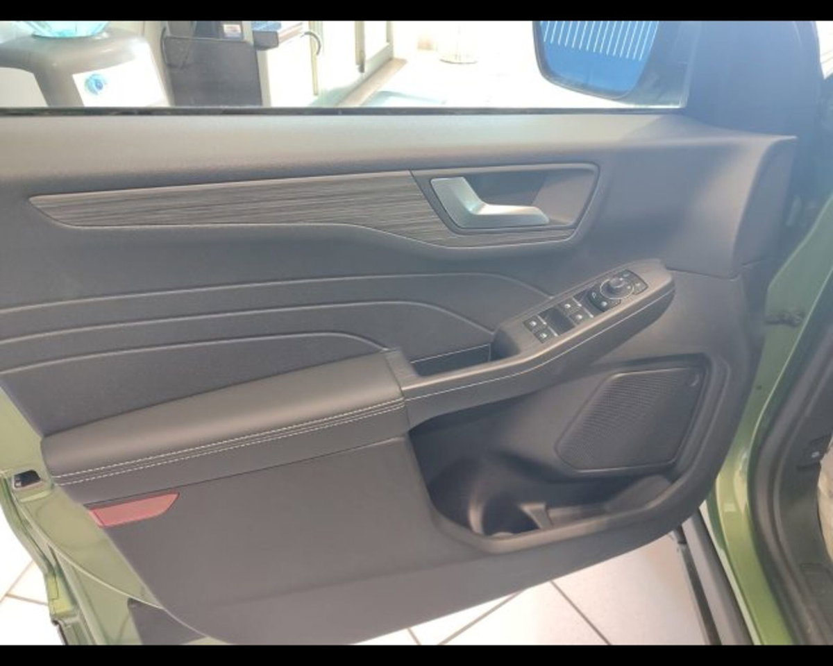 Ford Kuga 2.5 Full Hybrid 190 CV CVT 2WD Vignale (14)