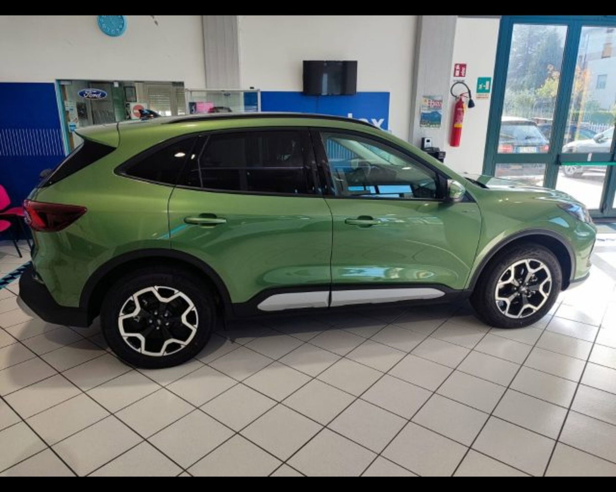 Ford Kuga 2.5 Full Hybrid 190 CV CVT 2WD Vignale (7)