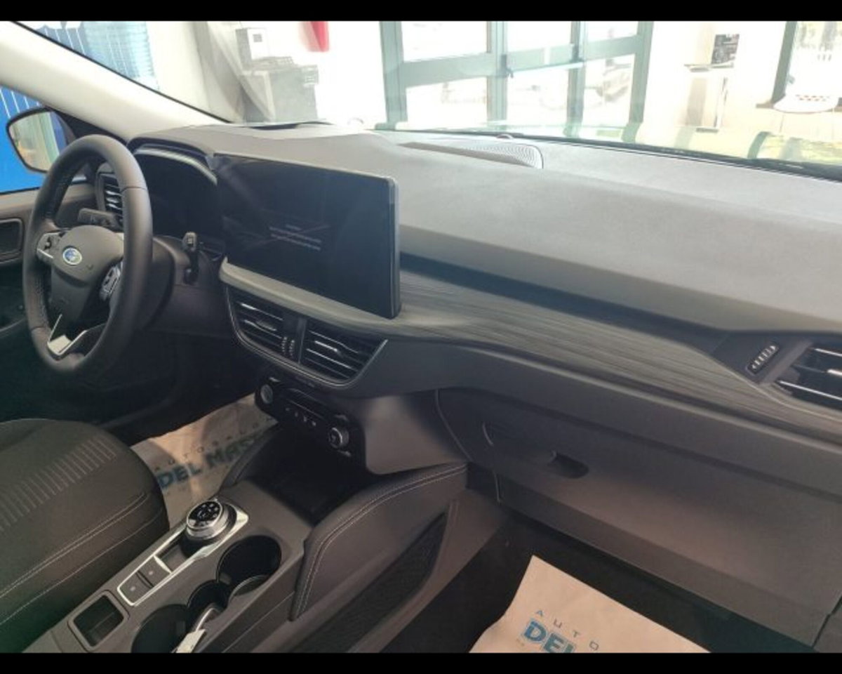Ford Kuga 2.5 Full Hybrid 190 CV CVT 2WD Vignale (3)