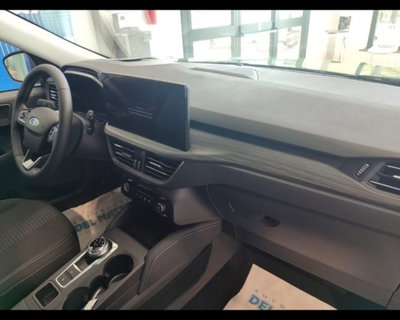 Ford Kuga 2.5 Full Hybrid 190 CV CVT 2WD ST-Line Design (3)