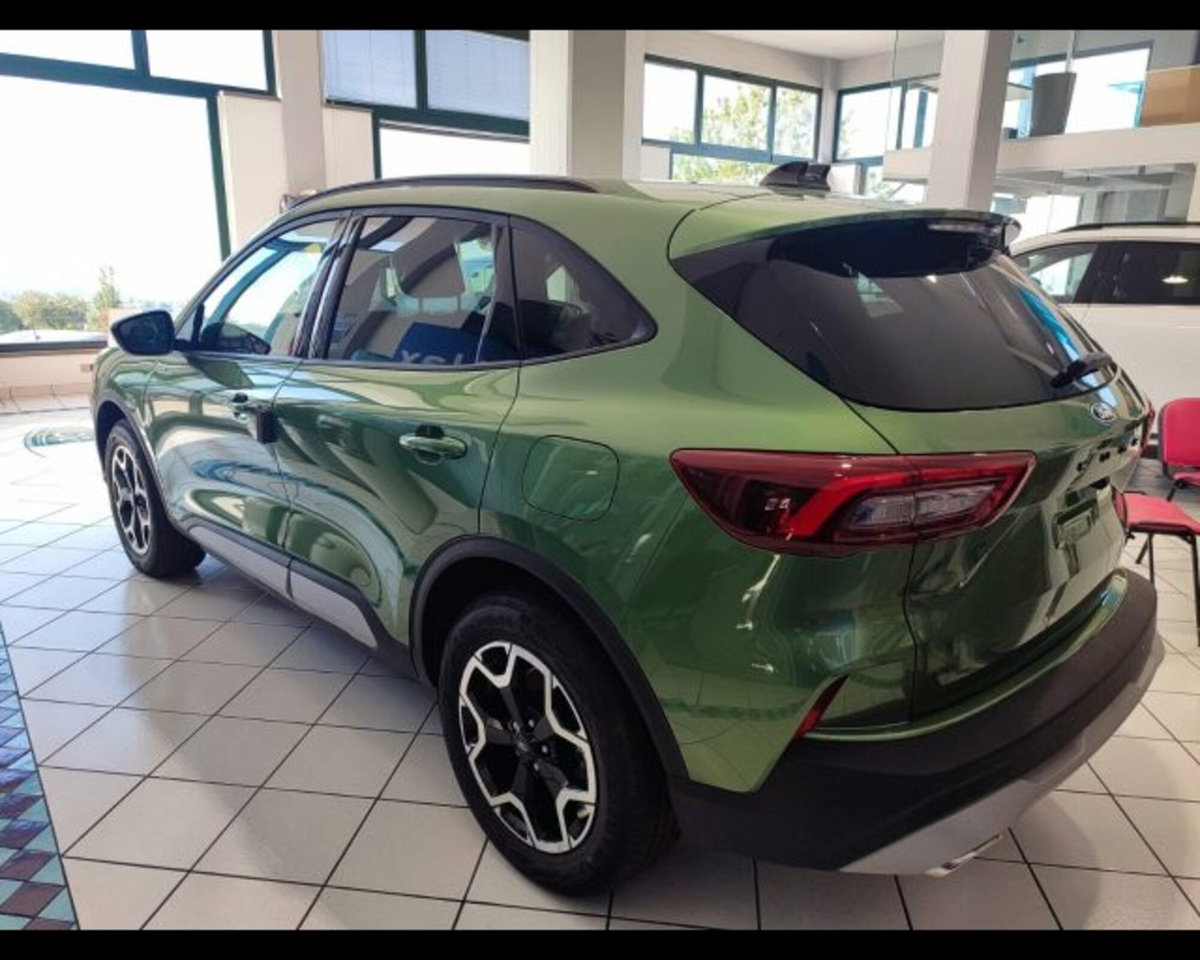 Ford Kuga 2.5 Full Hybrid 190 CV CVT 2WD Vignale (5)