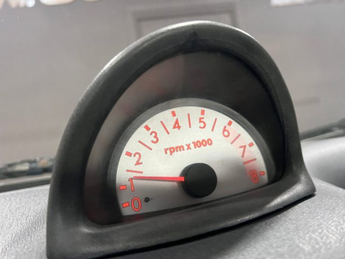 Fiat Seicento 1.1i cat Sporting (8)