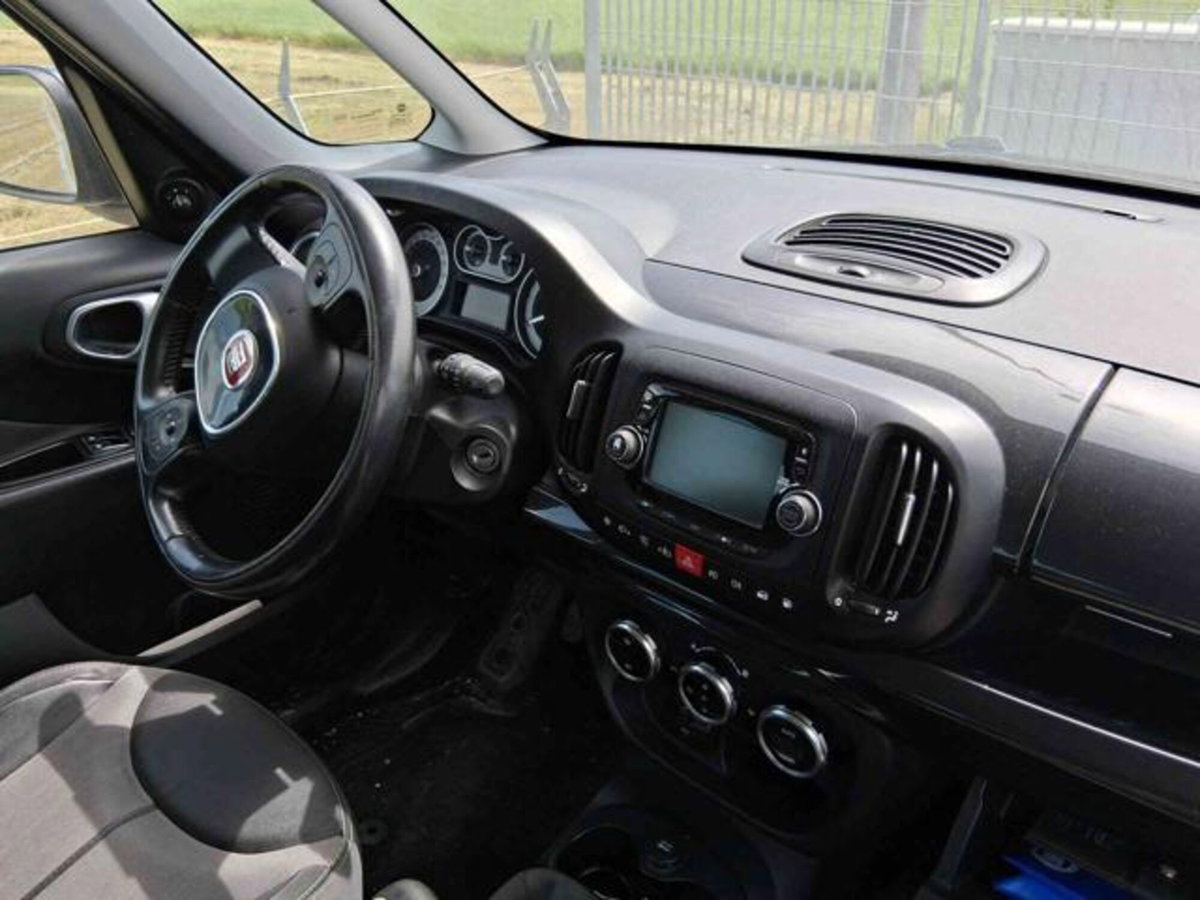 Fiat 500L 0.9 TwinAir Turbo Natural Power Lounge (4)
