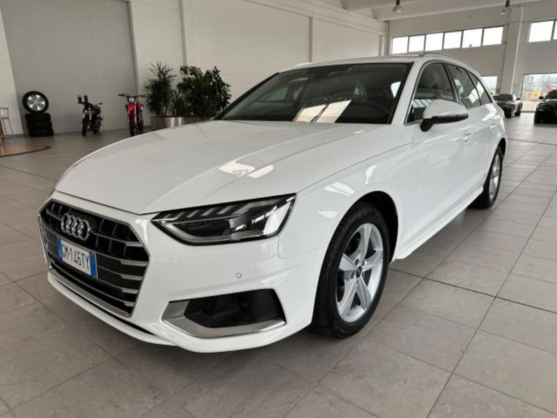 Audi A4 Avant 35 TDI/163 CV S tronic Business Advanced