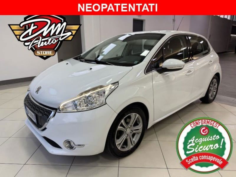 Peugeot 208 VTi 82 CV 5 porte Allure