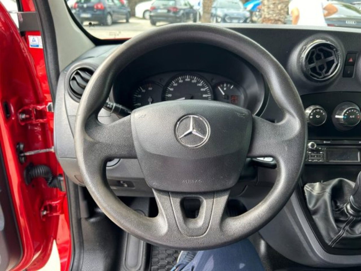 Mercedes-Benz Citan 1.5 111 CDI Kombi Trend (9)