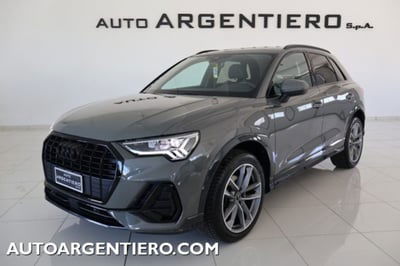 Audi Q3 35 2.0 tdi Identity Black s-tronic usata