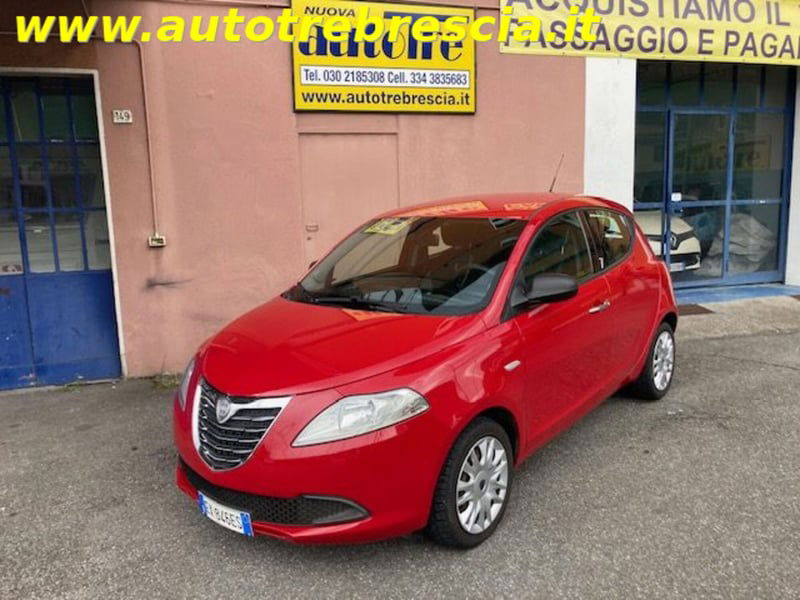 Lancia Ypsilon 1.2 69 CV 5 porte Silver