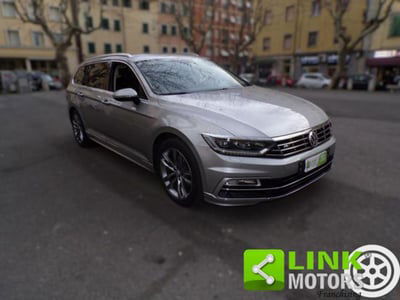 Volkswagen Passat Variant 2.0 TDI DSG Highline BlueMotion Technology usata